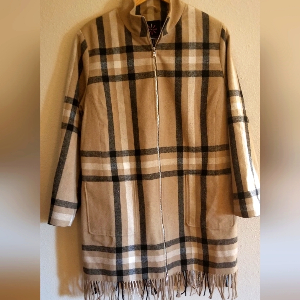 Isaac Mizrahi womens tan plaid coat size 16